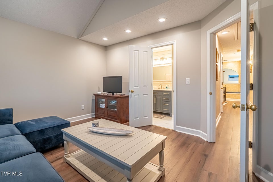 Photo #44: 469 Winterham Drive