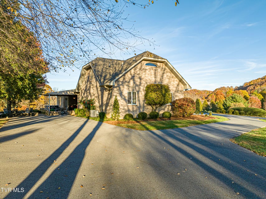 Photo #62: 469 Winterham Drive