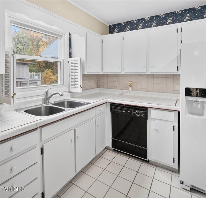 Photo #26: 1707 Fairway Drive