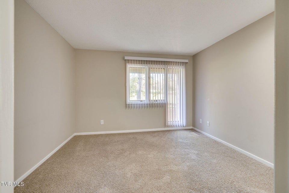 Photo #13: 115 Beechnut Street