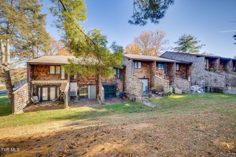 Photo #24: 115 Beechnut Street