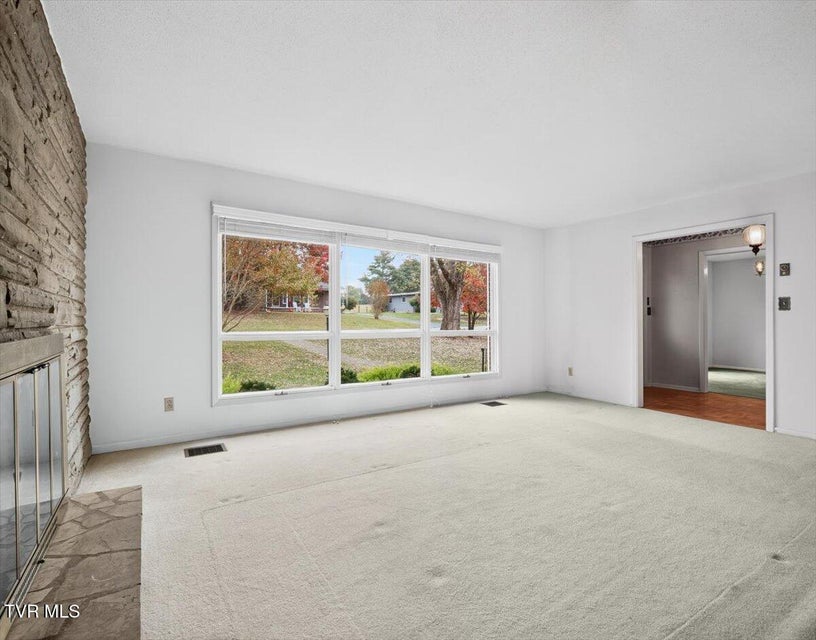 Photo #13: 1707 Fairway Drive