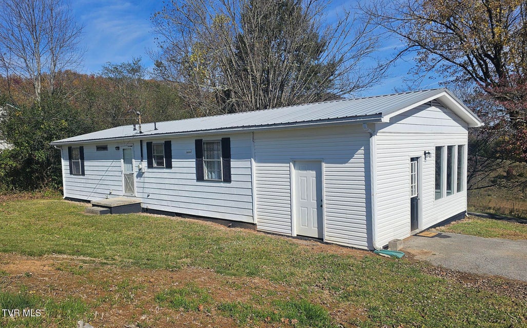 Photo #7: 845 School House Ridge Road