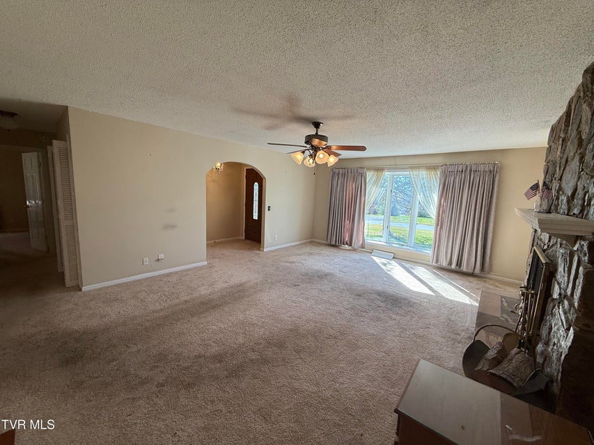 Photo #18: 3303 Martin Farm Road