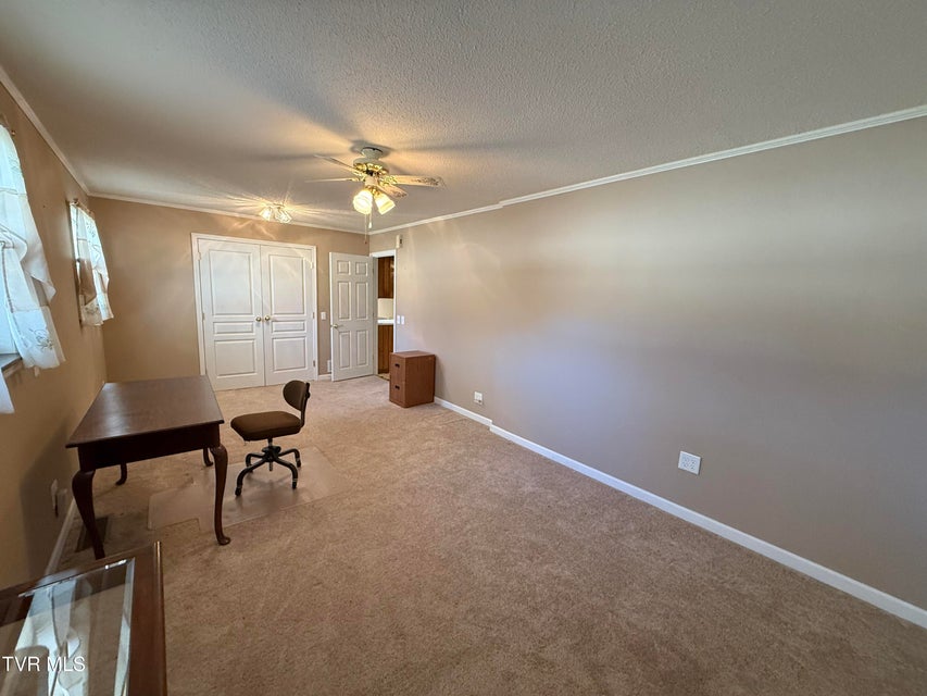 Photo #32: 3303 Martin Farm Road