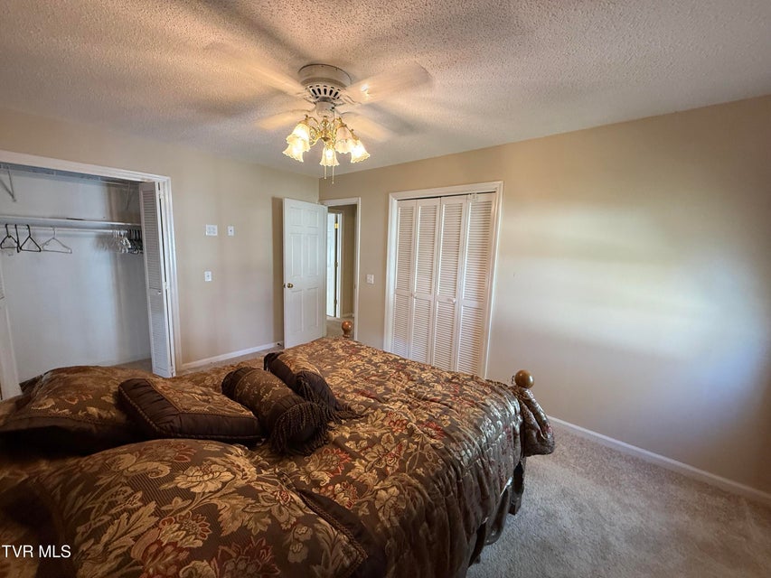 Photo #41: 3303 Martin Farm Road