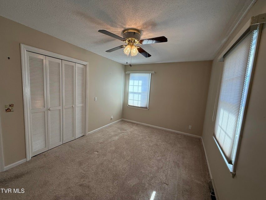 Photo #44: 3303 Martin Farm Road