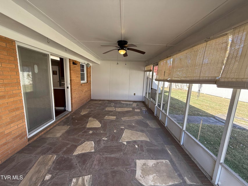 Photo #54: 3303 Martin Farm Road