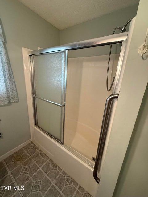 Photo #47: 3303 Martin Farm Road