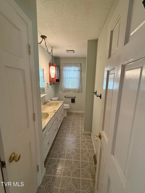 Photo #45: 3303 Martin Farm Road