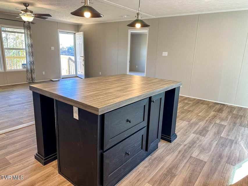 Photo #7: 350 Bungalow Drive