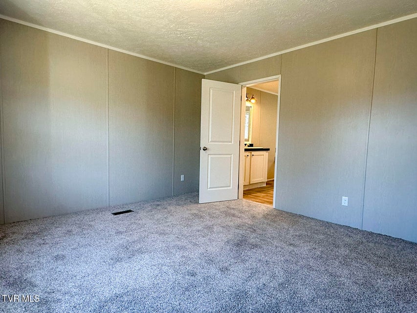 Photo #13: 350 Bungalow Drive