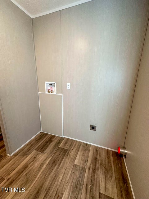 Photo #18: 350 Bungalow Drive