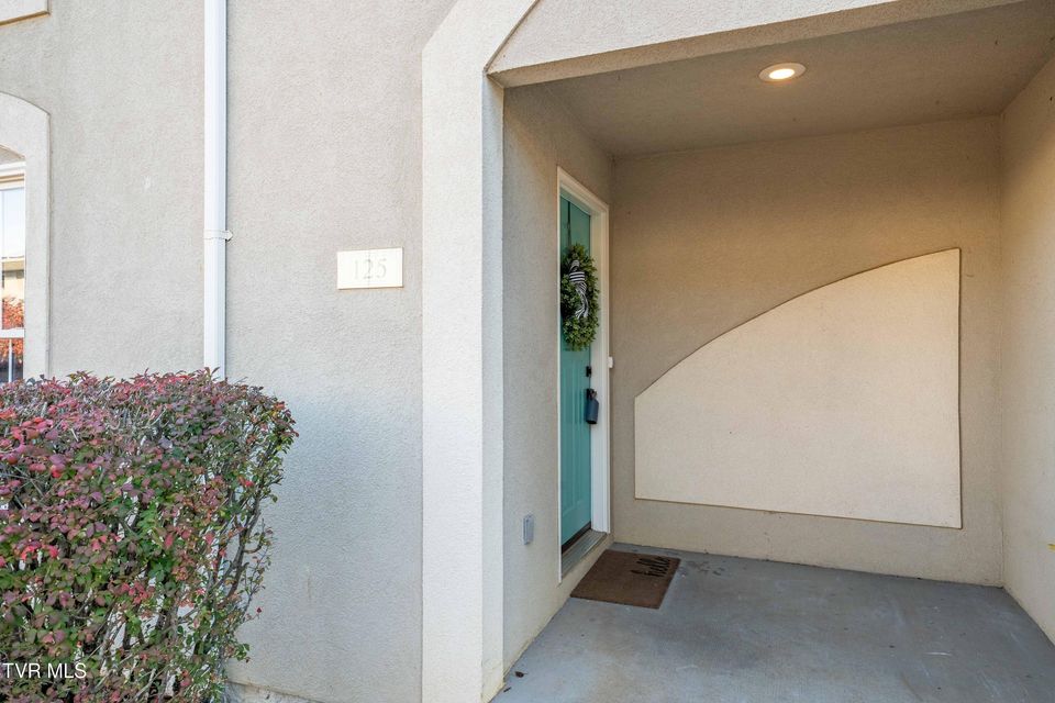 Photo #3: 125 Bentley Parc 