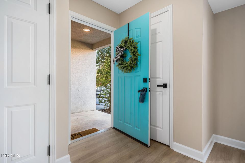 Photo #4: 125 Bentley Parc 