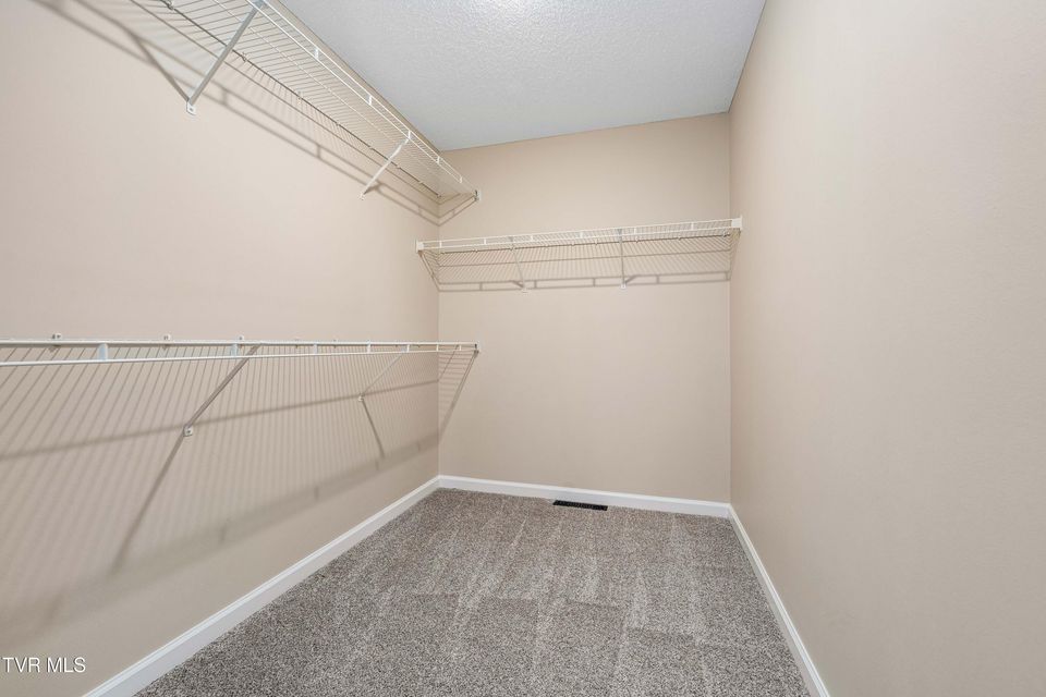 Photo #20: 125 Bentley Parc 