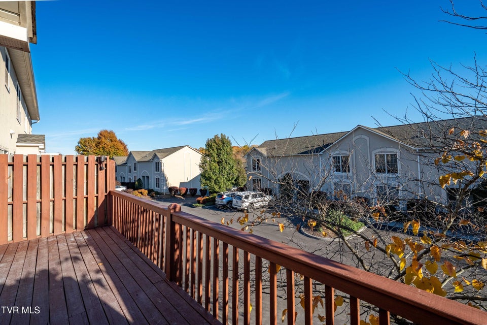 Photo #38: 125 Bentley Parc 