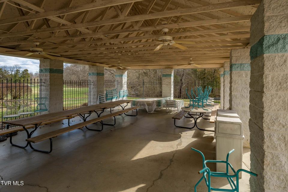 Photo #43: 125 Bentley Parc 