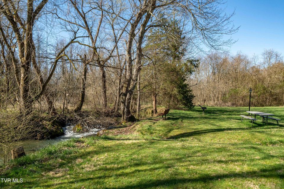 Photo #55: 125 Bentley Parc 