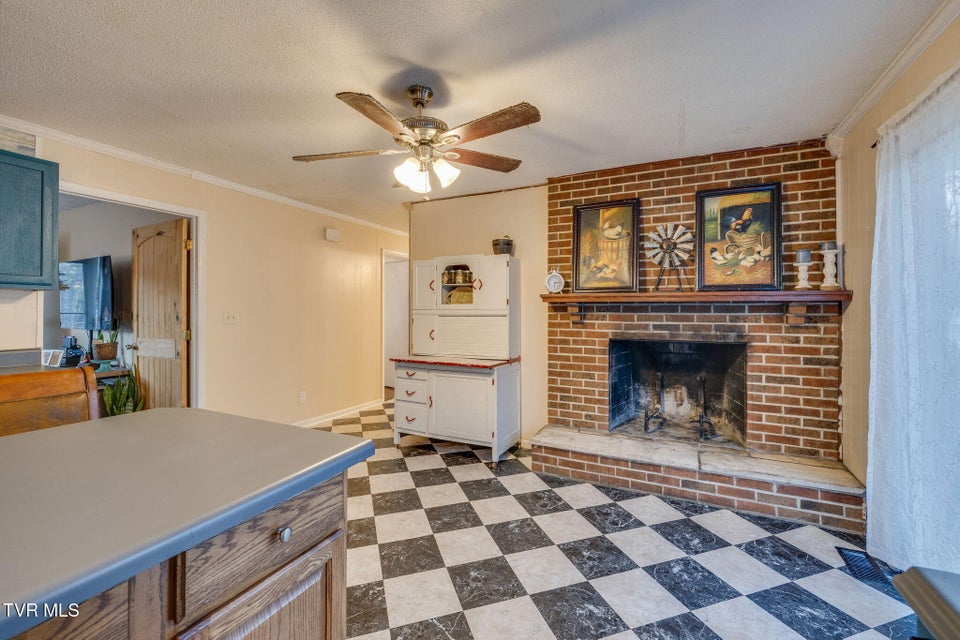 Photo #9: 18 Ross Street