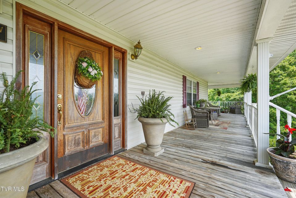 Photo #4: 4296 Bloomingdale Road