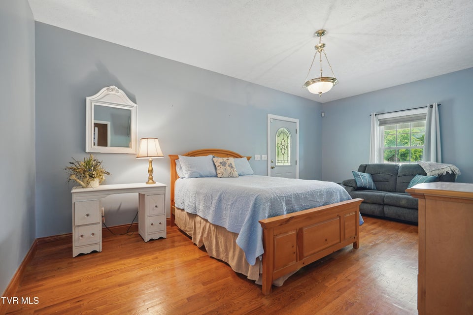 Photo #15: 4296 Bloomingdale Road