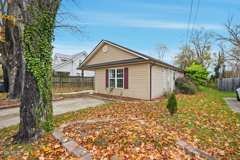 Photo #4: 2504 Overlook Road