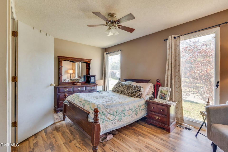 Photo #15: 114 Starlite Drive