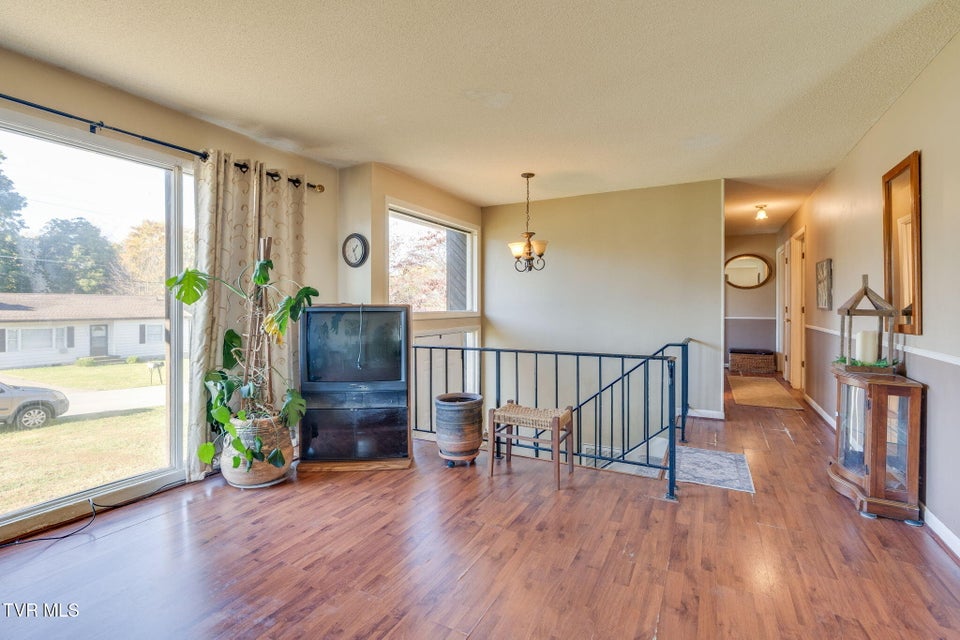 Photo #7: 114 Starlite Drive