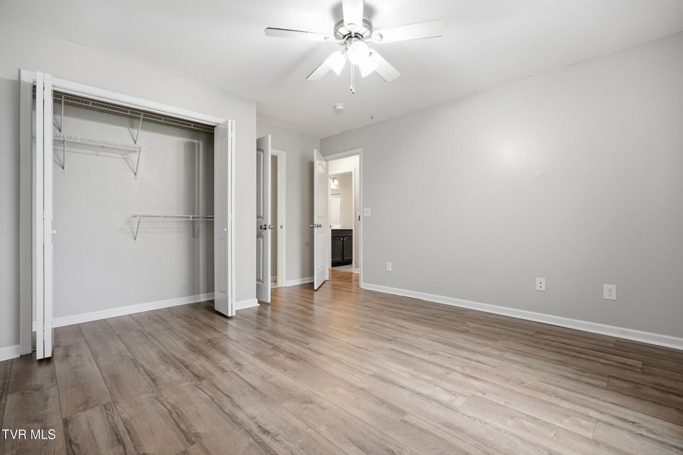 Photo #16: 2504 Overlook Road