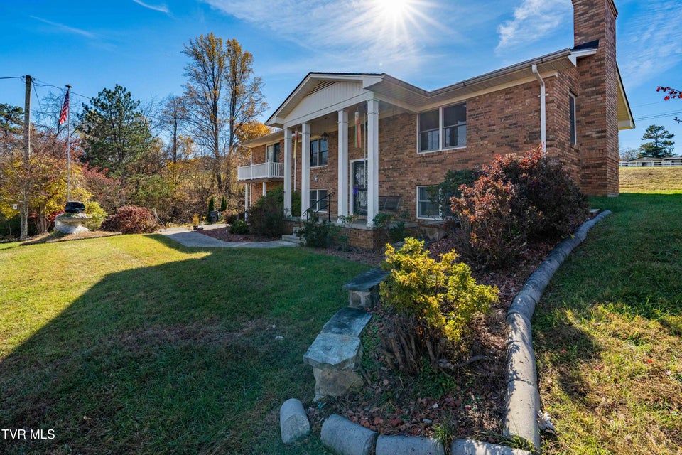 Photo #2: 313 Milburn Avenue