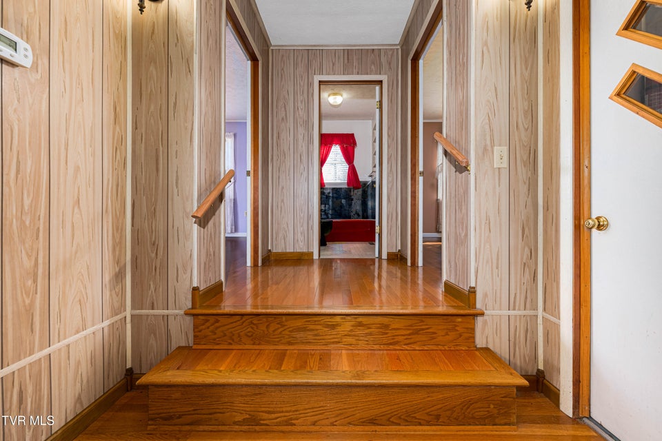 Photo #10: 313 Milburn Avenue