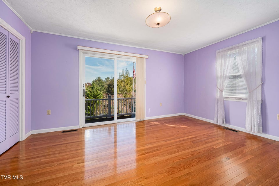 Photo #13: 313 Milburn Avenue