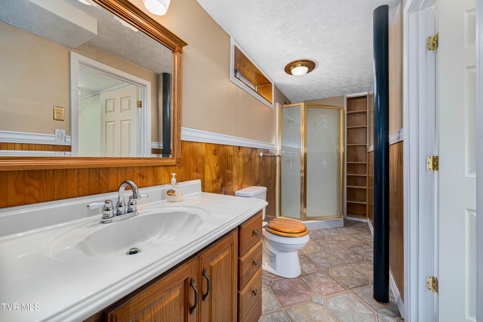 Photo #25: 313 Milburn Avenue