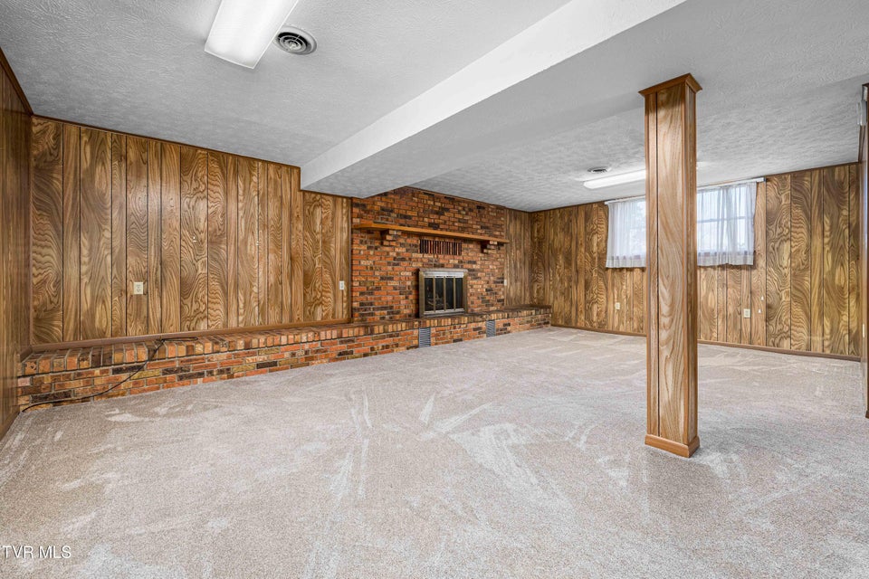 Photo #22: 313 Milburn Avenue