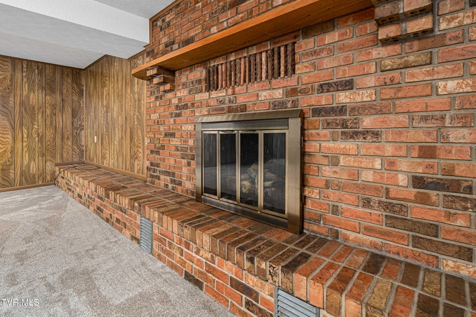 Photo #23: 313 Milburn Avenue