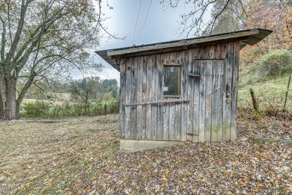 Photo #8: 732 Shadowtown Road