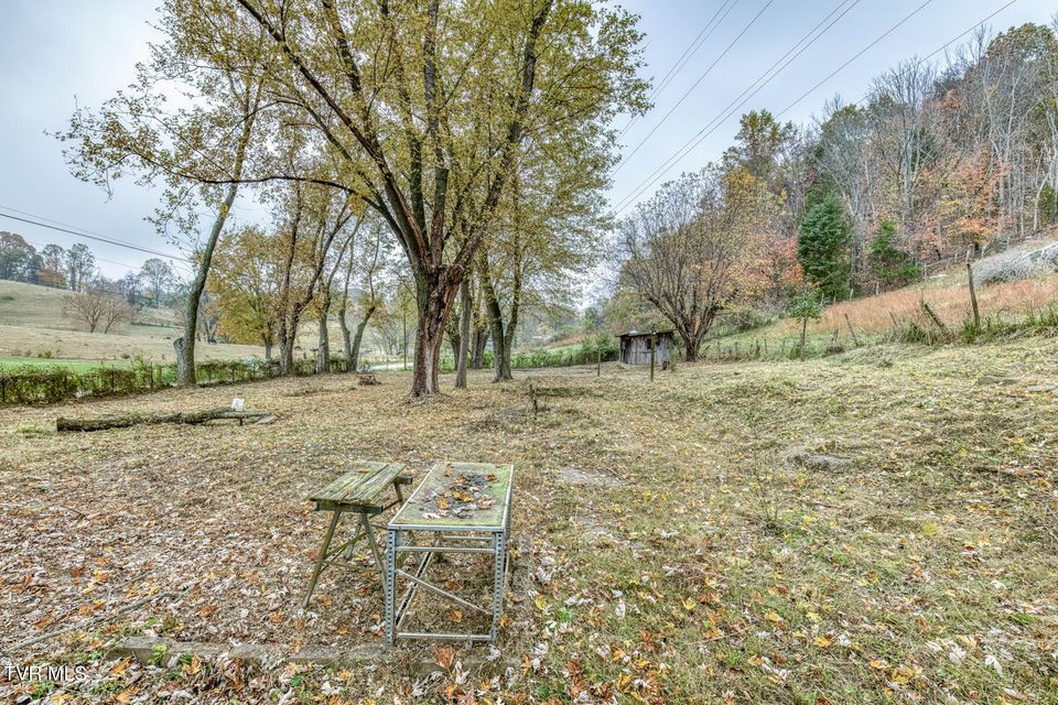 Photo #10: 732 Shadowtown Road