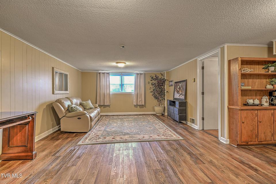 Photo #30: 218 Beaver Road