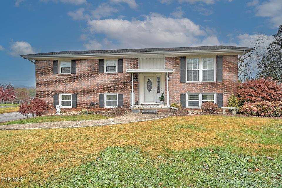 Photo #45: 218 Beaver Road