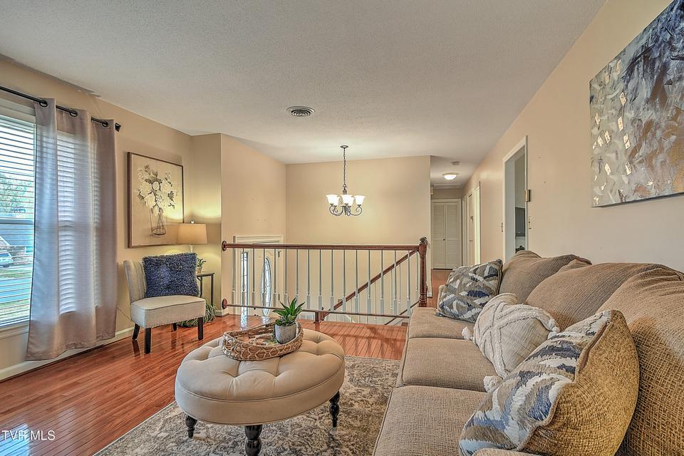 Photo #12: 218 Beaver Road