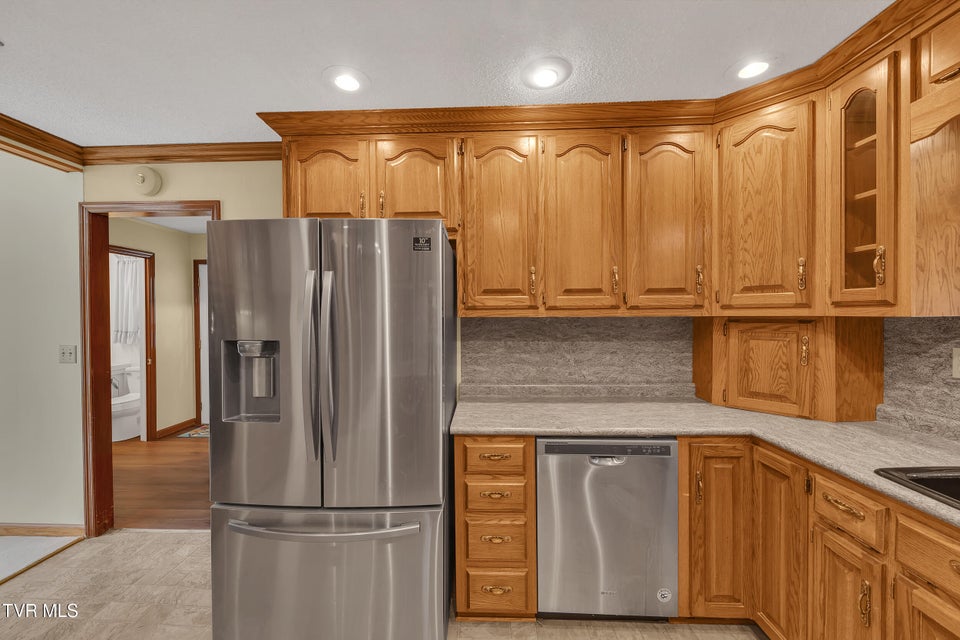 Photo #24: 1620 Erwin Highway