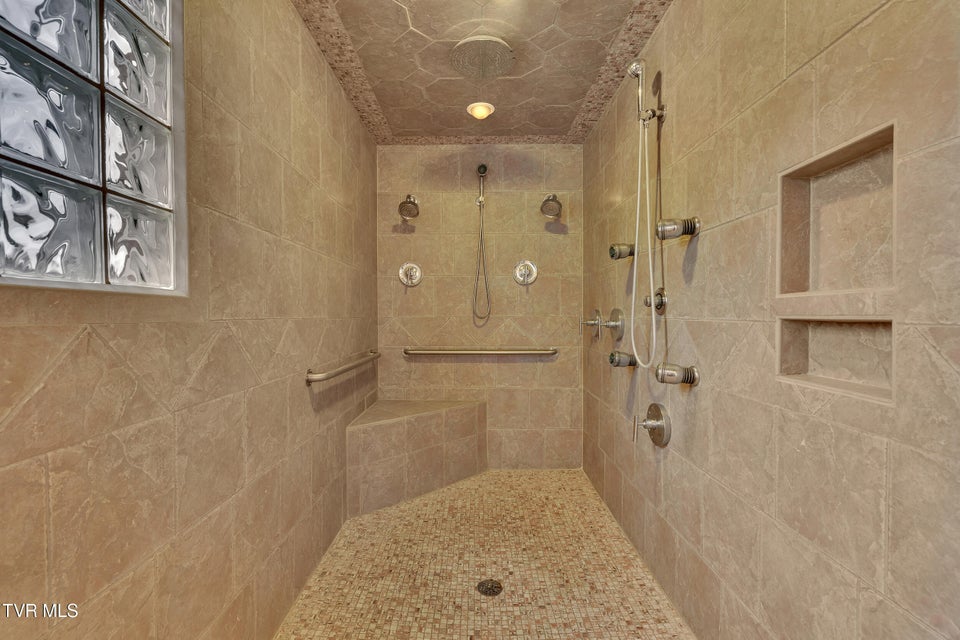 Photo #34: 1620 Erwin Highway