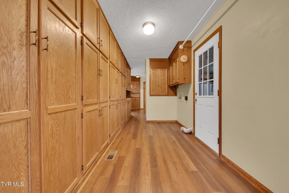 Photo #42: 1620 Erwin Highway