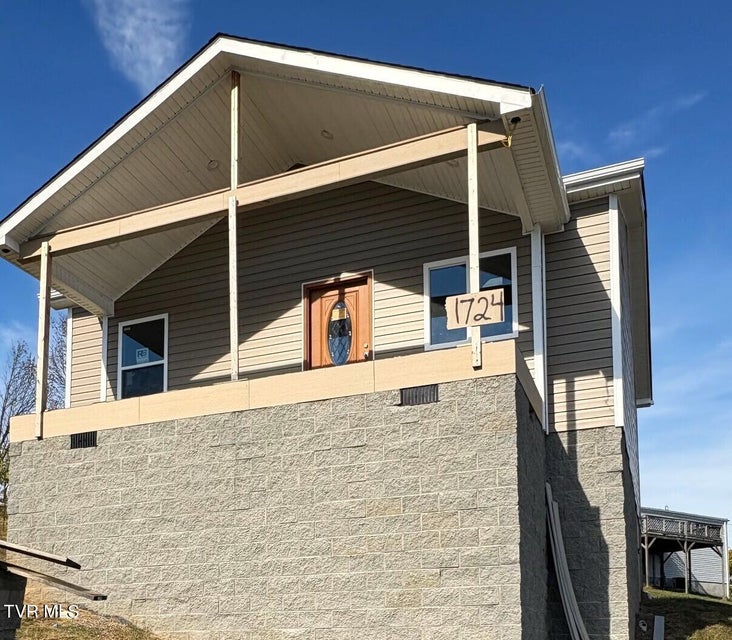 Photo #2: 1724 Pendleton Street