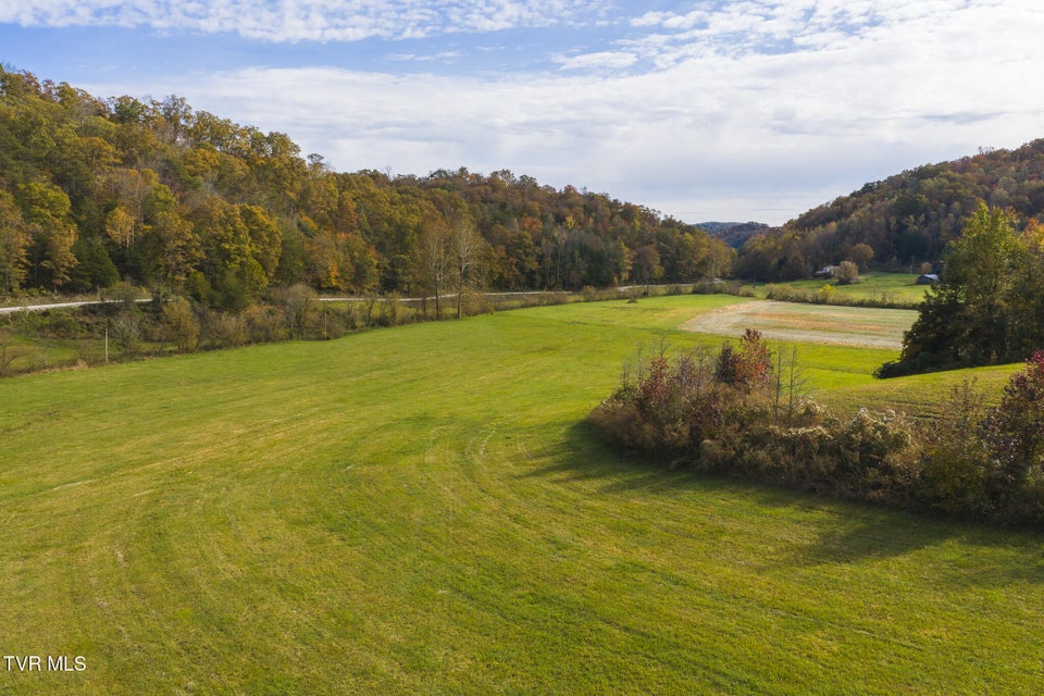 Photo #11: 1619 Lynn Flanary Road