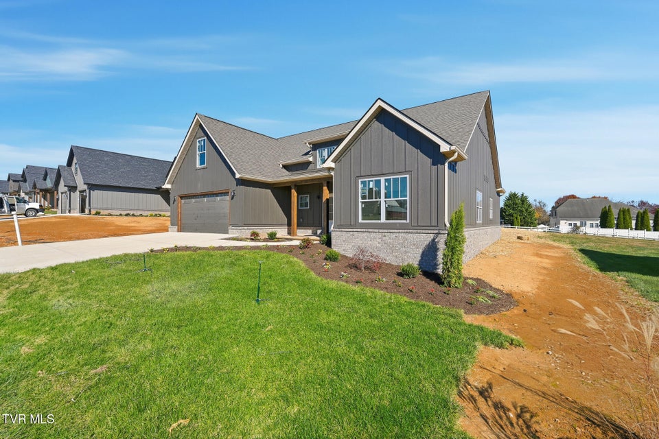 Photo #30: 20 Glaze Farm Way