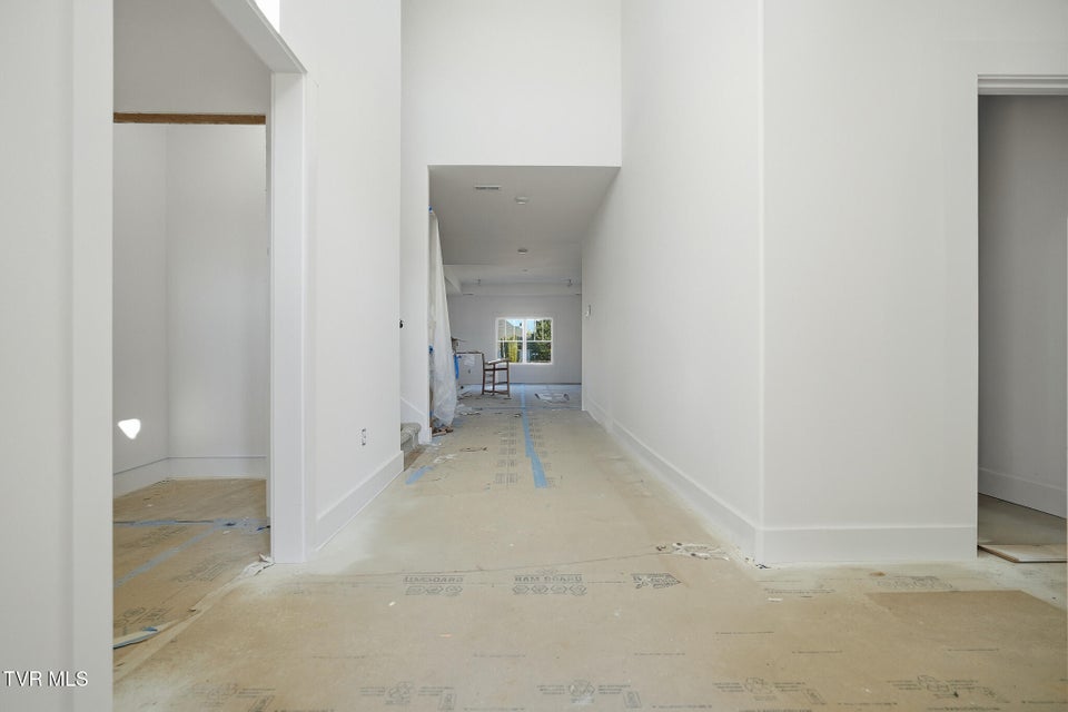 Photo #4: 20 Glaze Farm Way