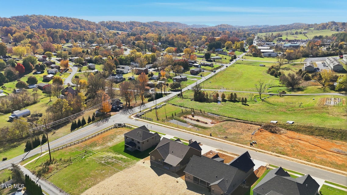 Photo #27: 20 Glaze Farm Way