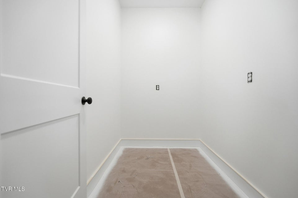 Photo #16: 24 Glaze Farm Way